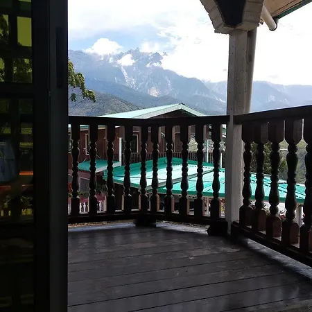 Almeera Homestay 2 Kundasang Exterior photo