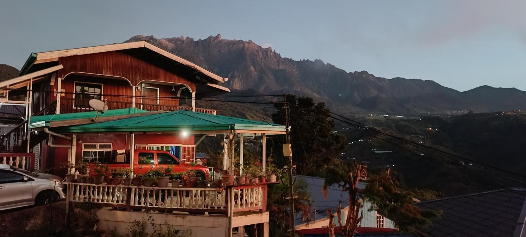 Almeera 2 Holiday home *