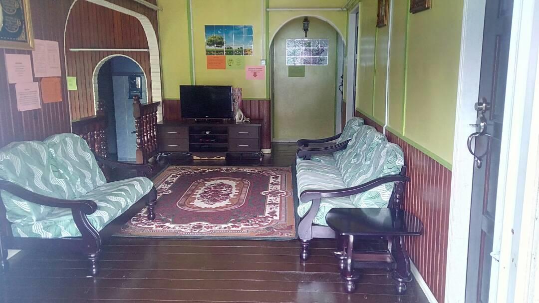 Almeera 2 Holiday home Kundasang